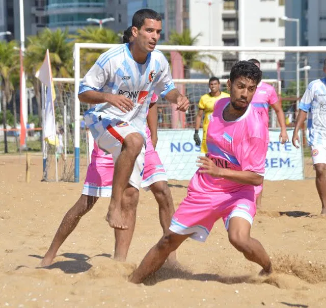 Agenda Esportiva: Vitória Beach Soccer Cup chega à decisão