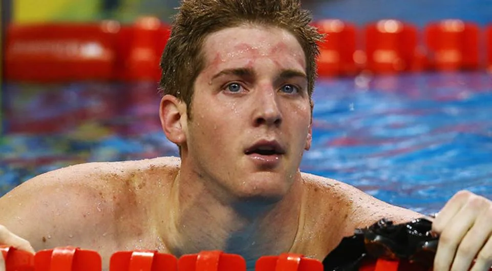 Nadador Jimmy Feigen se desculpa e admite que omitiu fatos em polêmica no Rio