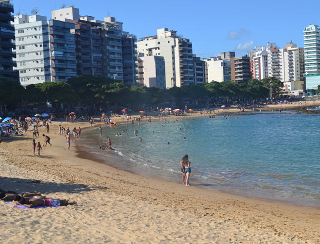 Praia das Castanheiras em Guarapari