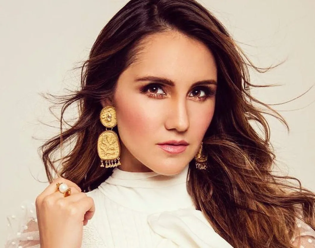 Dulce Maria conta que foi ignorada por colegas do RBD após se recusar a participar de live