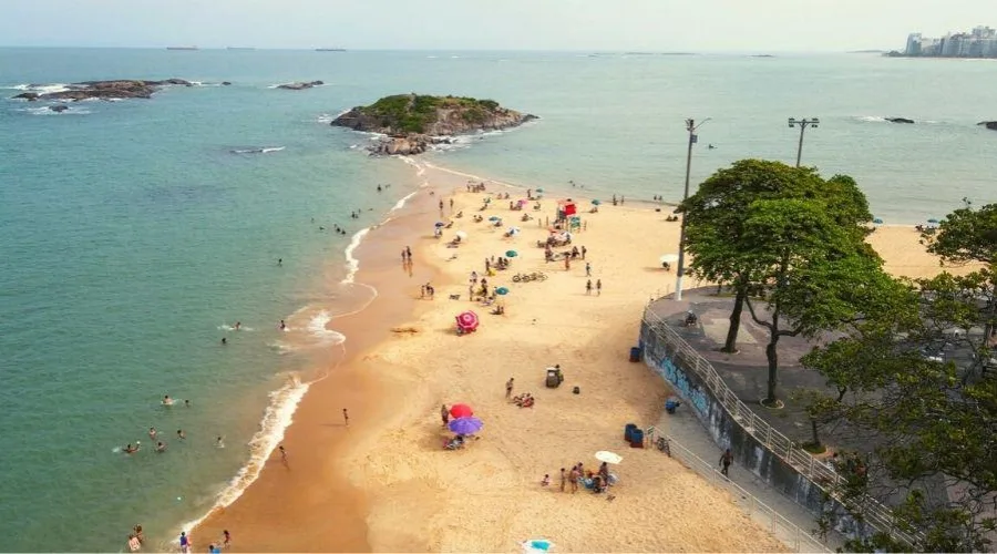 Marinha proíbe jet-ski, iates e barcos a motor em praia de Vila Velha