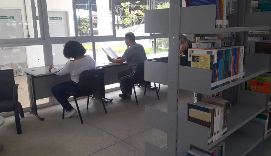 Estação Cidadania “Sérgio Sampaio” abre biblioteca e recebe eventos culturais