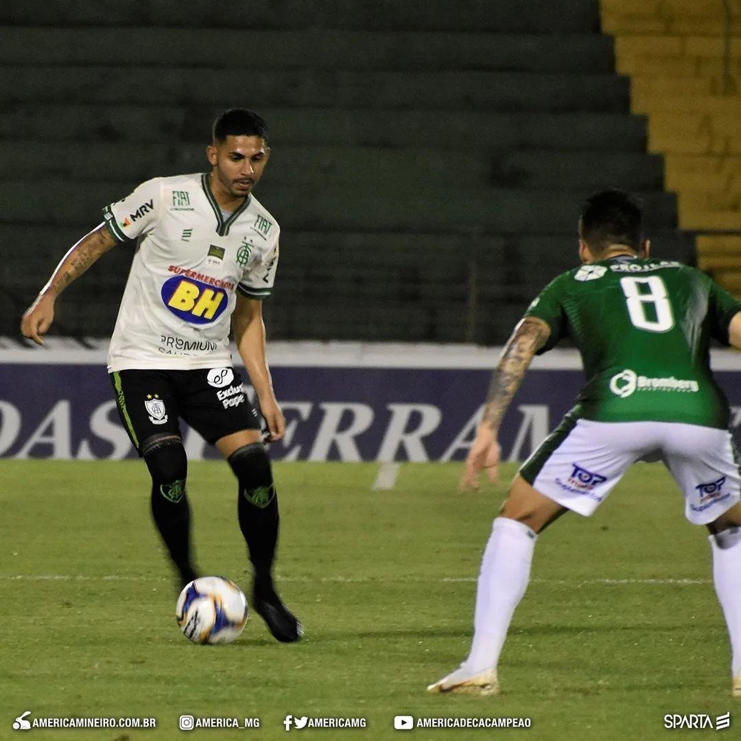 América-MG vence Guarani e depende só de si para subir na última rodada