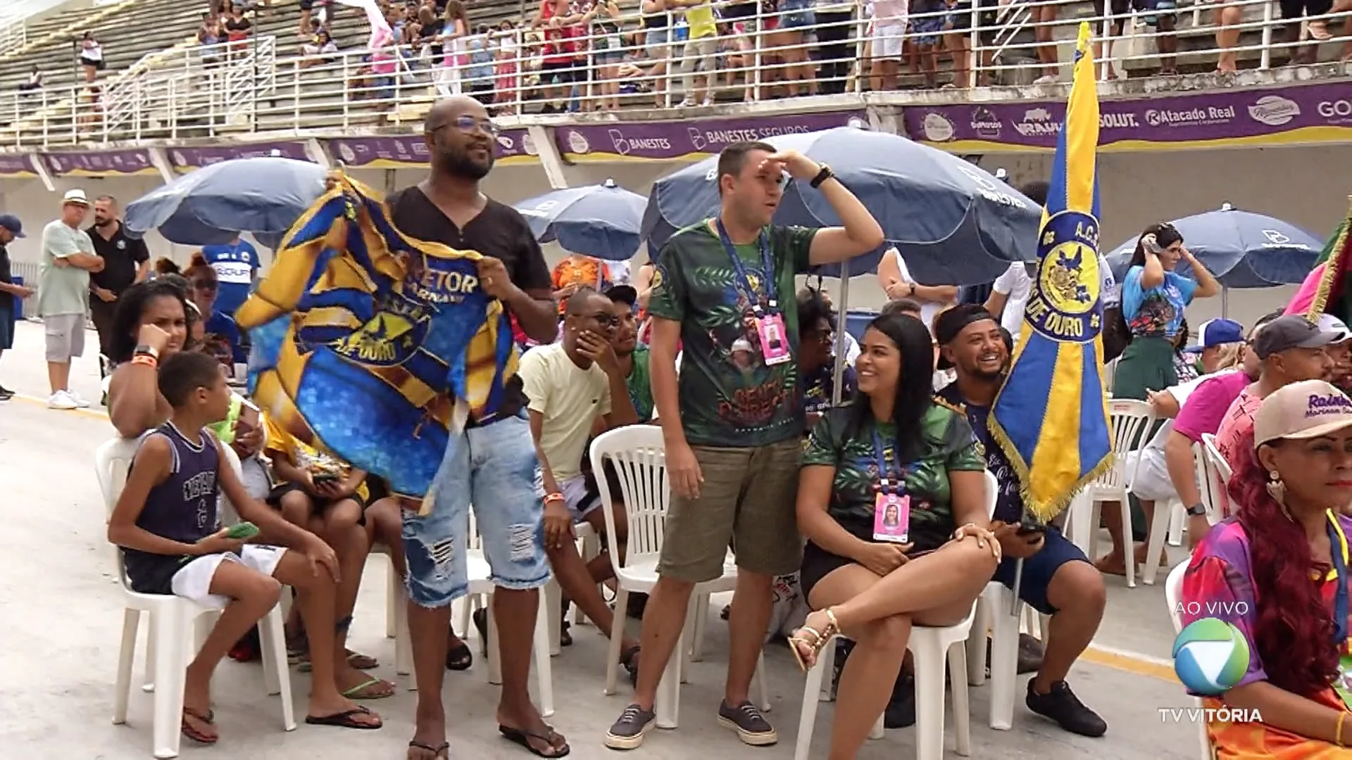 EMOÇÃO A CADA QUESITO: MUG É A GRANDE CAMPEÃO DO GRUPO ESPECIAL.