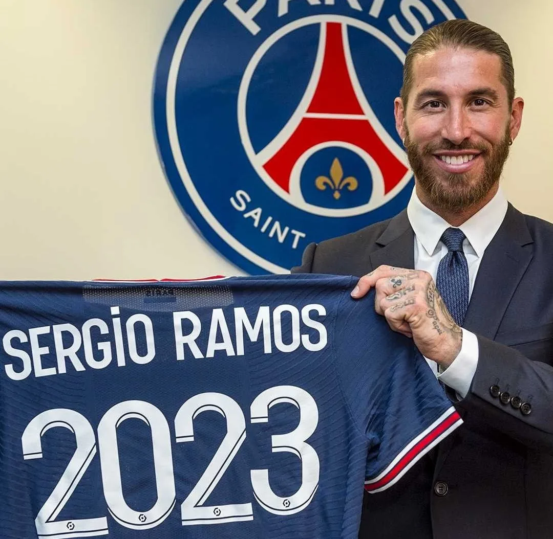 PSG estuda a possibilidade de rescindir com Sérgio Ramos, diz jornal