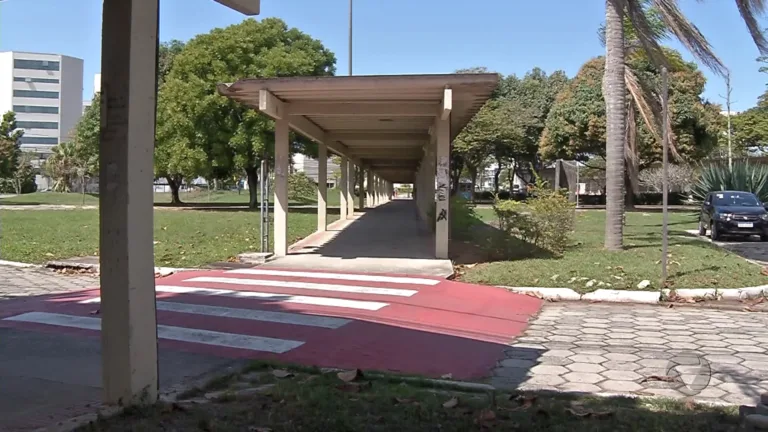 Quando as aulas voltam 100% presenciais ?
