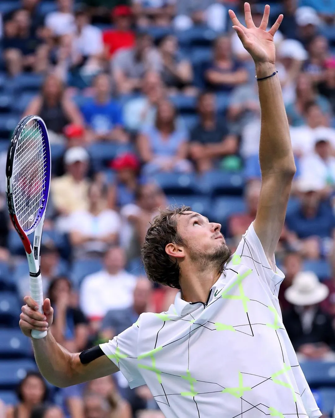 Após vice no US Open, Medvedev estreia com vitória em São Petersburgo