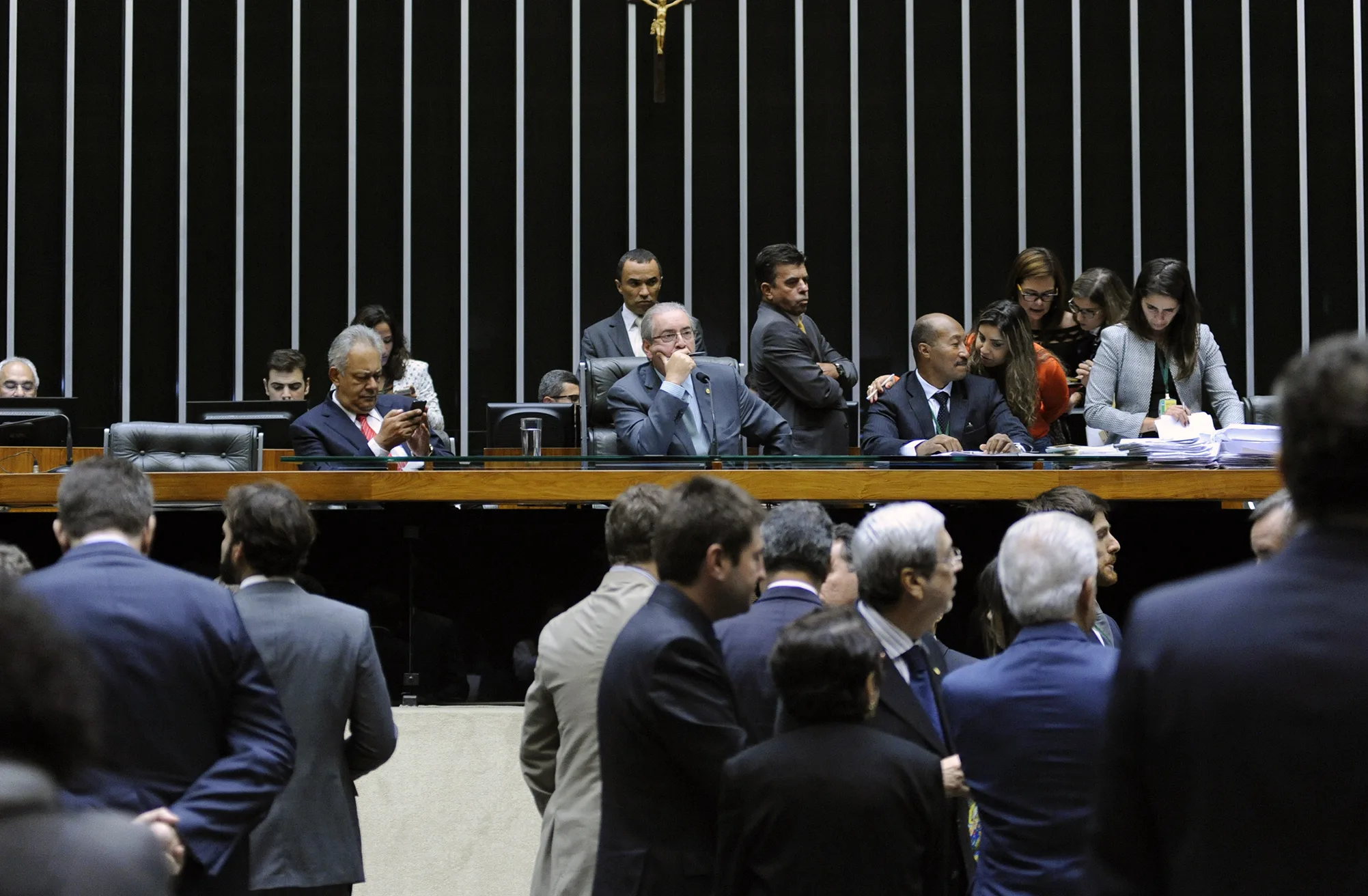 Mesmo que impeça o impeachment, Dilma não conseguirá governar, afirma Cunha