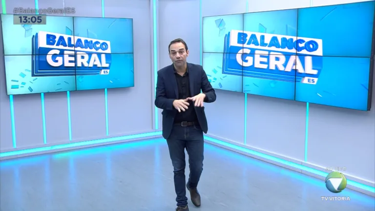 Dona de casa tem carro roubado durante uma carona