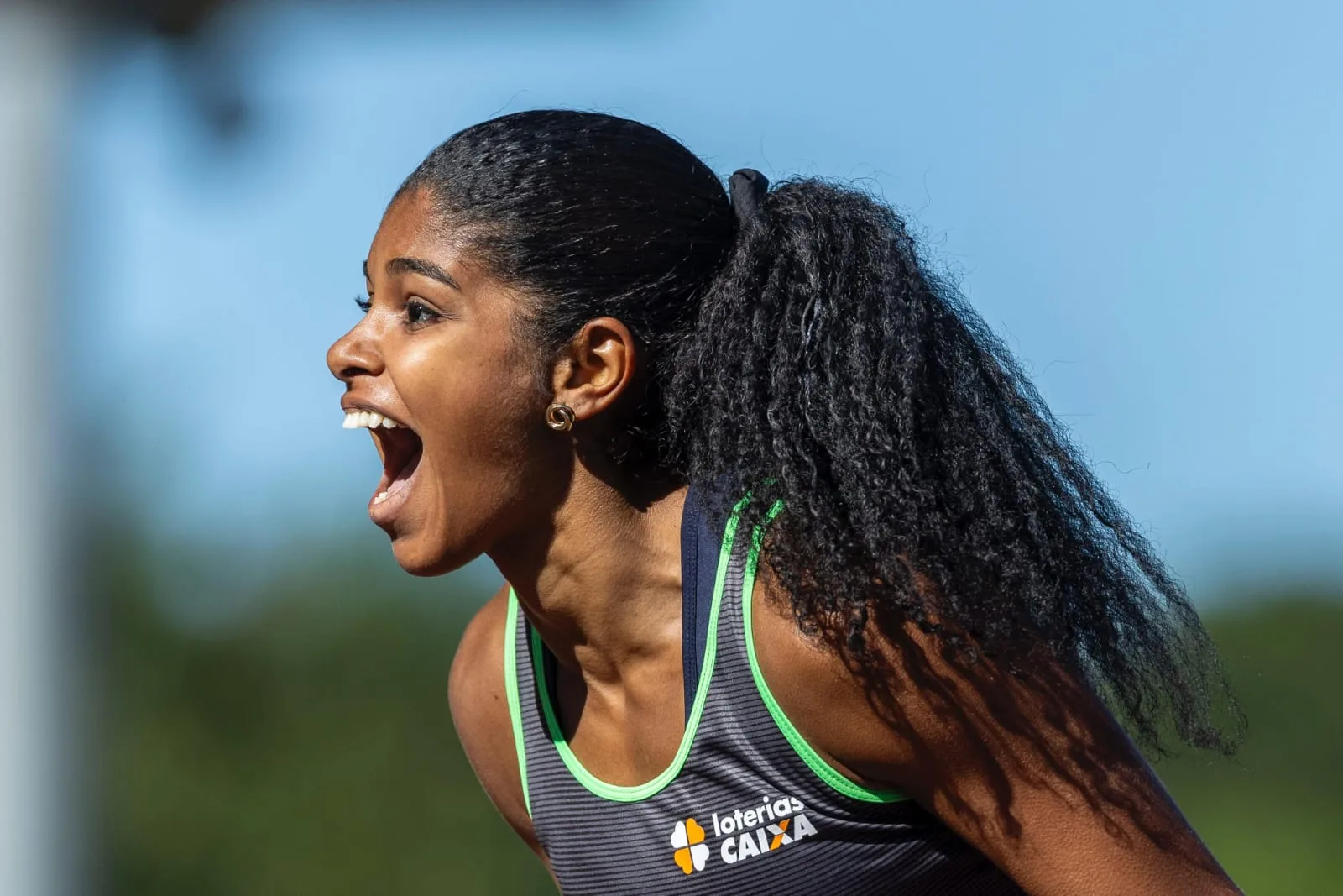 Capixaba bate recorde brasileiro no atletismo que durava 20 anos