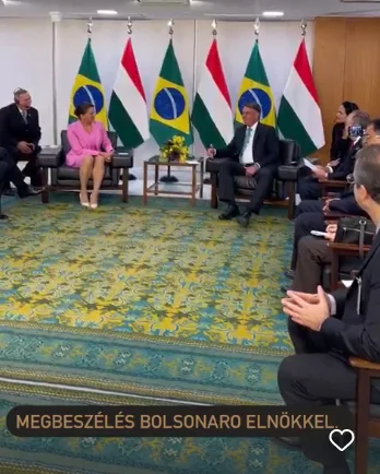 Presidente da Hungria chega ao Palácio do Planalto para reunião com Bolsonaro