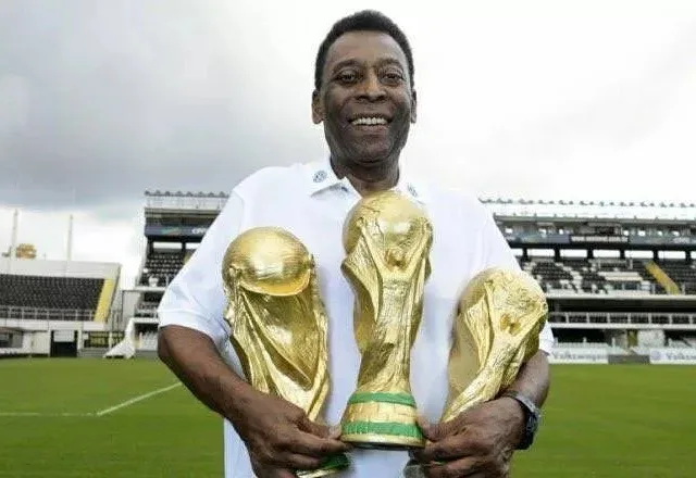 Dia do Rei Pelé será celebrado na data do milésimo gol do ídolo