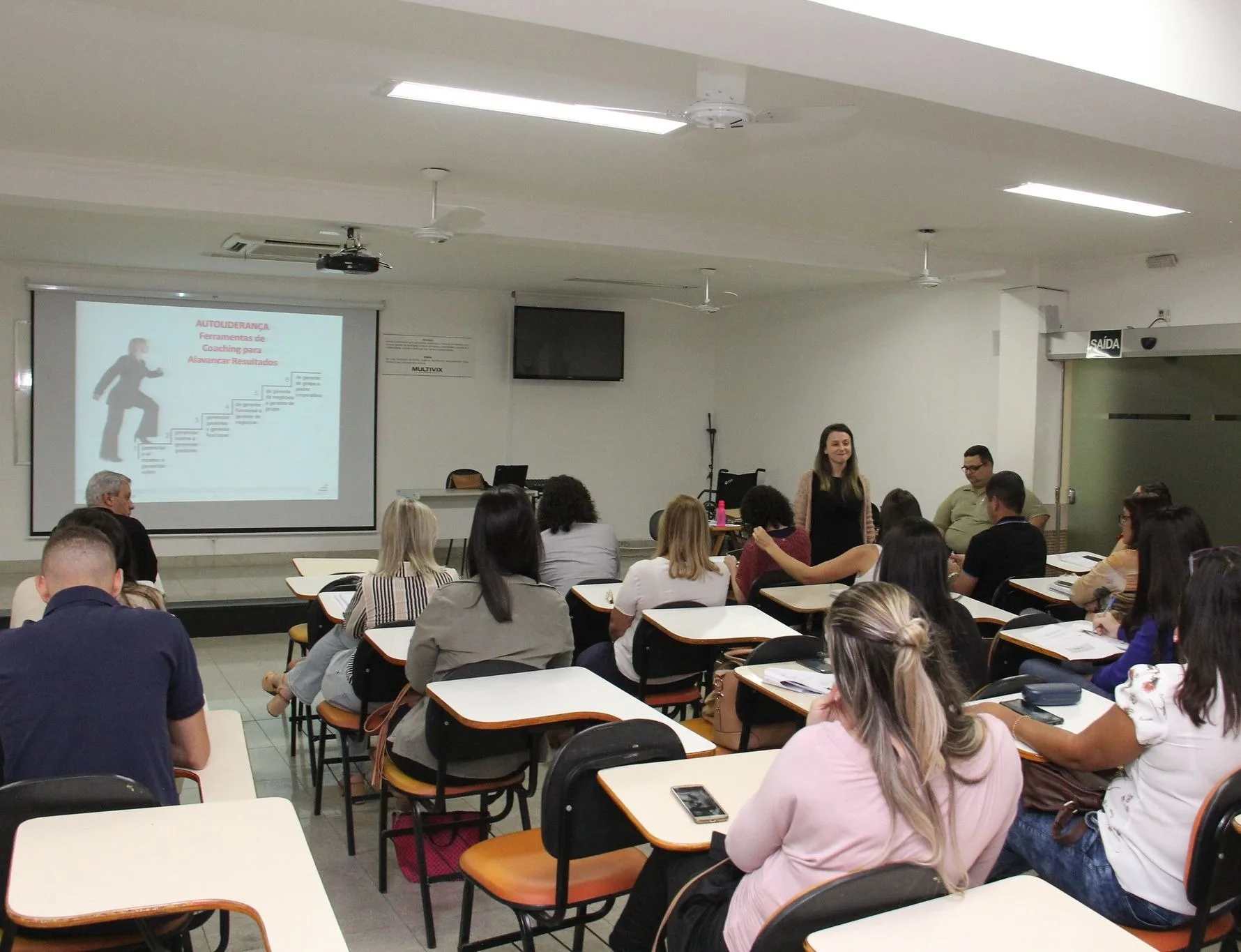 Servidores da prefeitura participam de curso sobre liderança