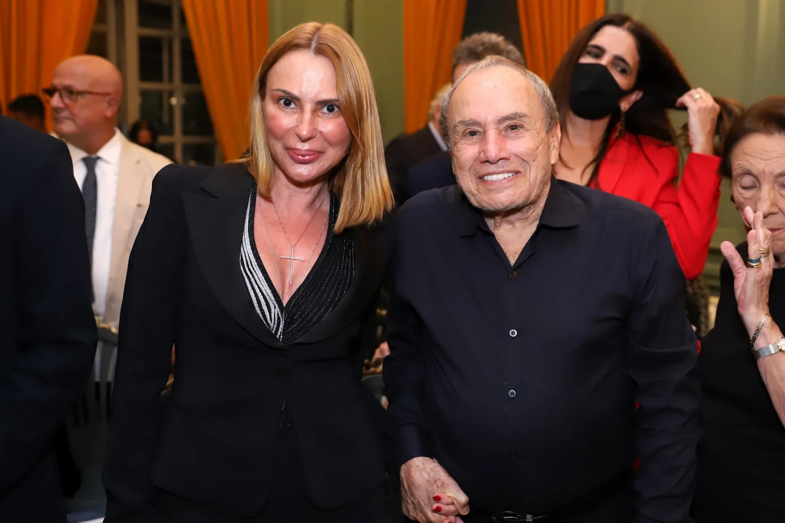 AGN_2343666 – Rio de Janeiro, BRASIL – *EXCLUSIVO* – Fernanda Montenegro toma posse na Academia Brasileira de Letras Pictured: Stenio Garcia e Mari Saad AgNews 25 MARÇO 2022 BYLINE MUST READ: Daniel Pinheiro / AgNews Xico Silva telefone: (21) 98240-2501 email: agnews.fotografia@gmail.com