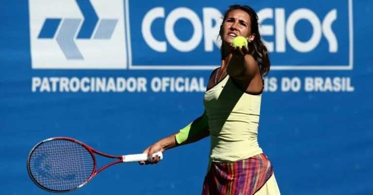 Paula Gonçalves vence russa e faz 1ª semifinal de WTA na carreira