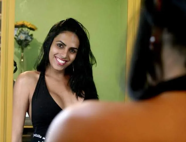 Um ano depois familiares aguardam respostas sobre assassinato de transexual