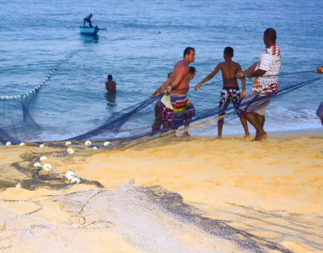 Pescadores de Vila Velha capturam mais de nove toneladas de peixes em dois dias