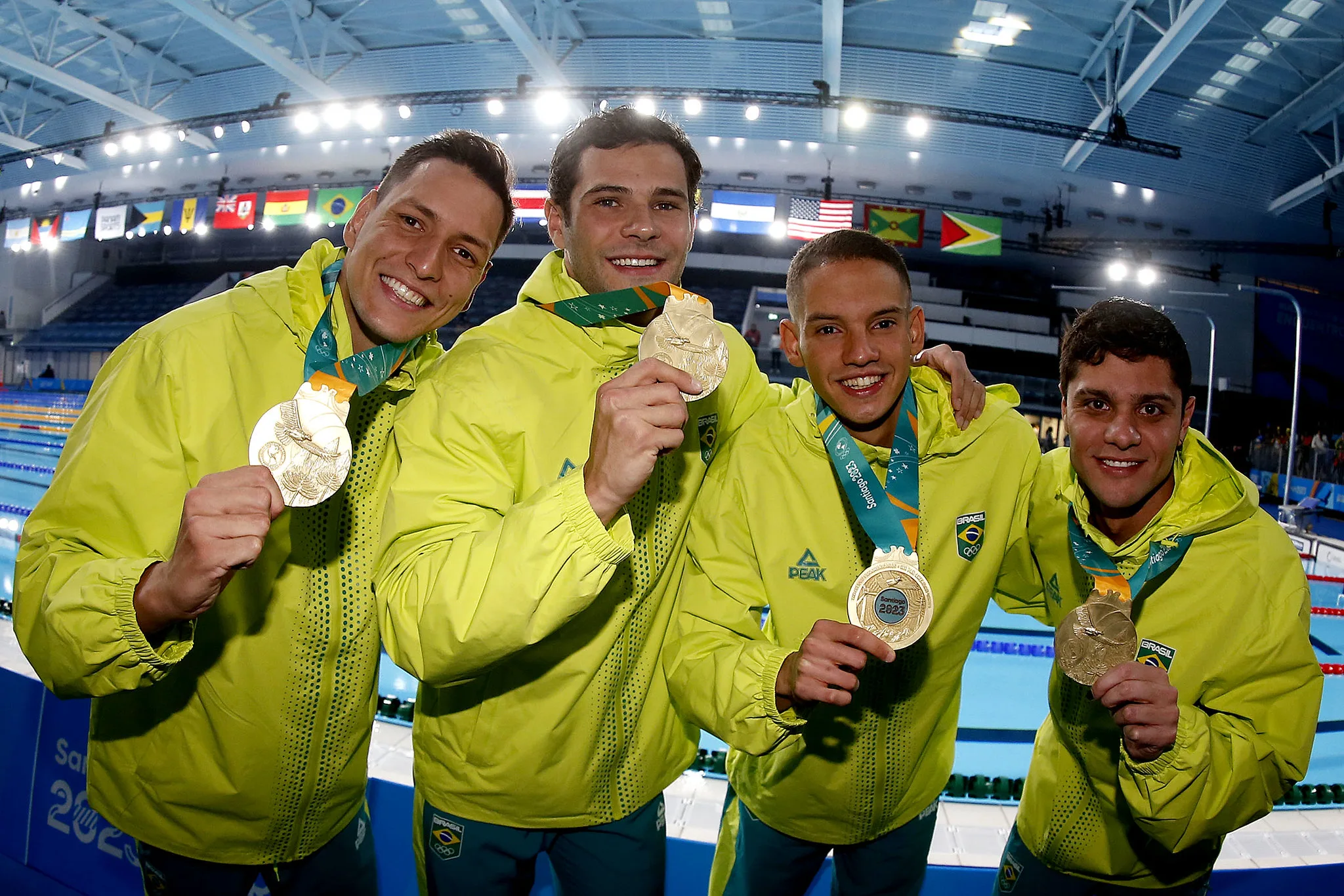 Revezamento 4x100m do Brasil faz história no Pan de Santiago