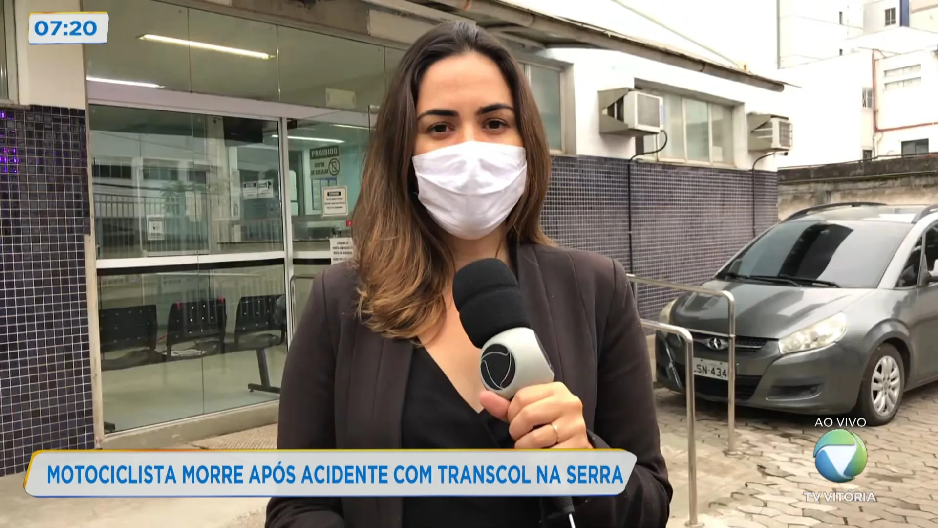 Motociclista morre após acidente com transcol na Serra