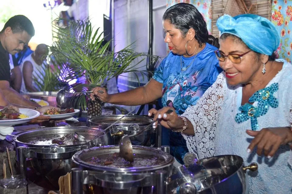 Novo Império realiza feijoada com quase 10h de samba neste domingo