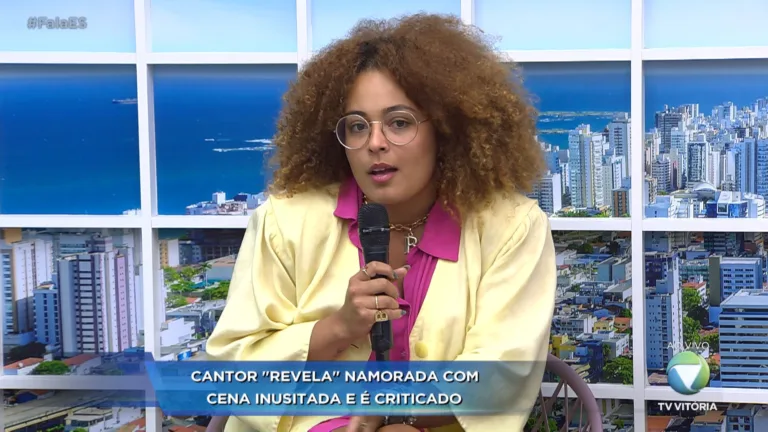 Cantor revela namorada de forma inusitada e causa polêmica