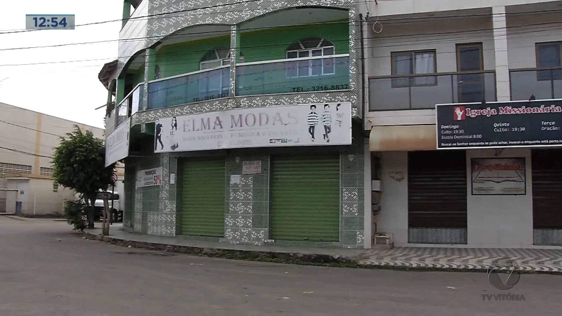 Homem assalta fiéis durante culto