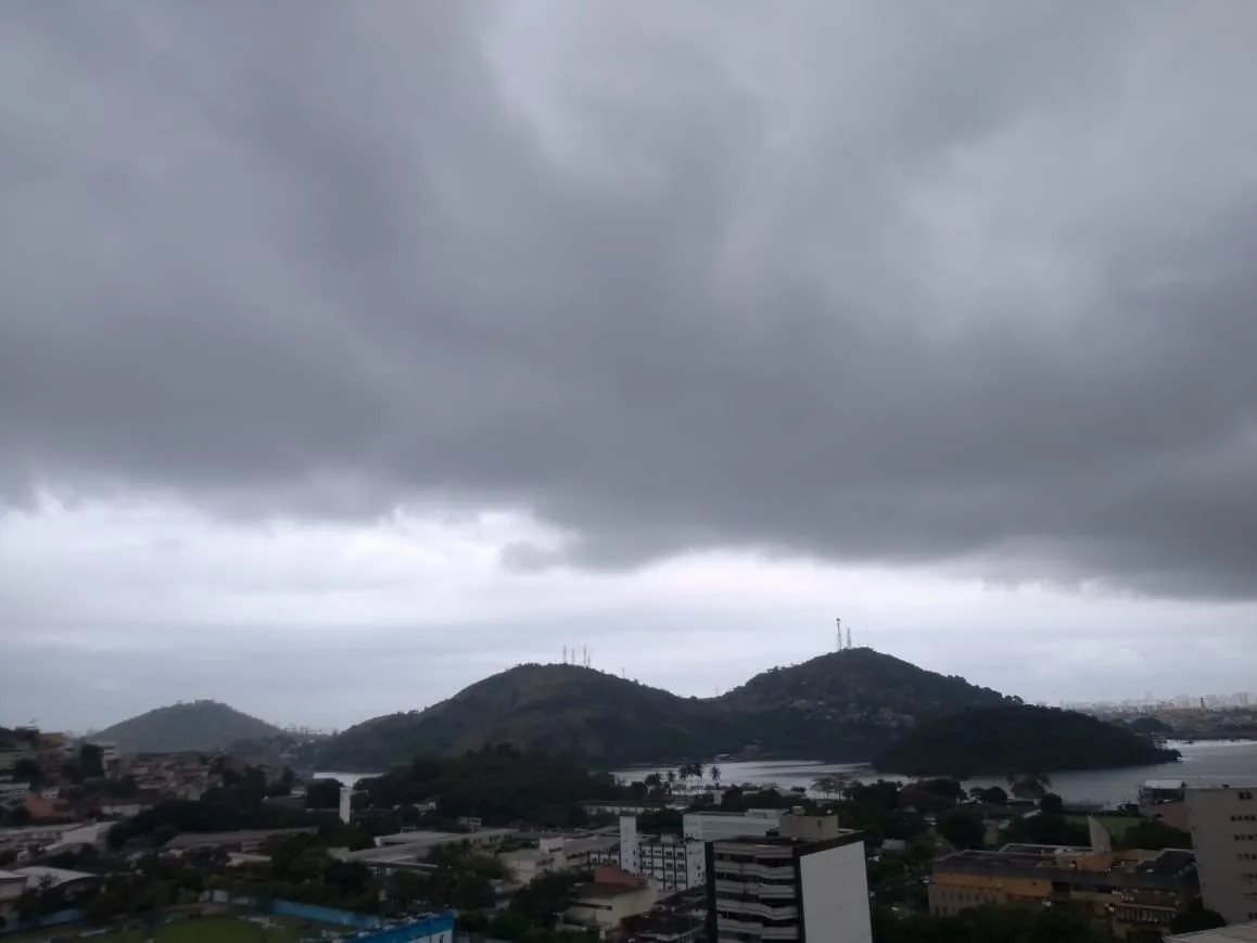 Temporal durante a madrugada deixa moradores da GV em alerta; Veja a previsão para esta terça-feira