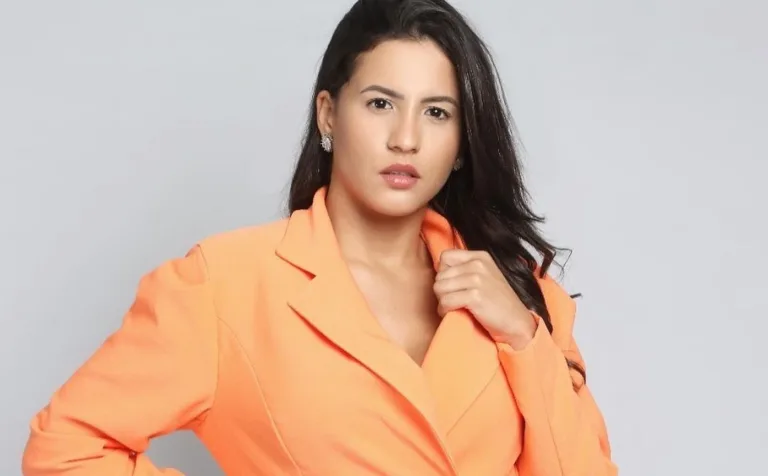 Esposa de Frank Aguiar diz ter ficado na UTI com doença rara e grave: "Queima o corpo"