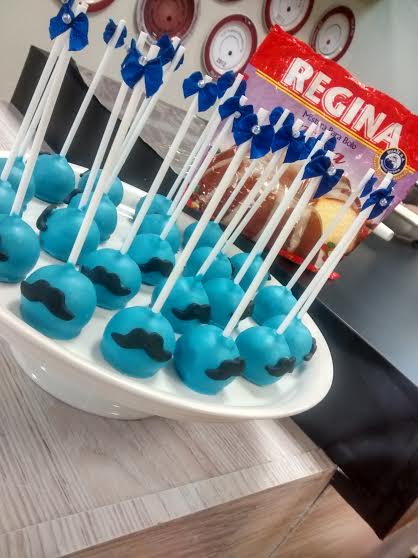 Receita de Cake Pop (Bolo no Palito)