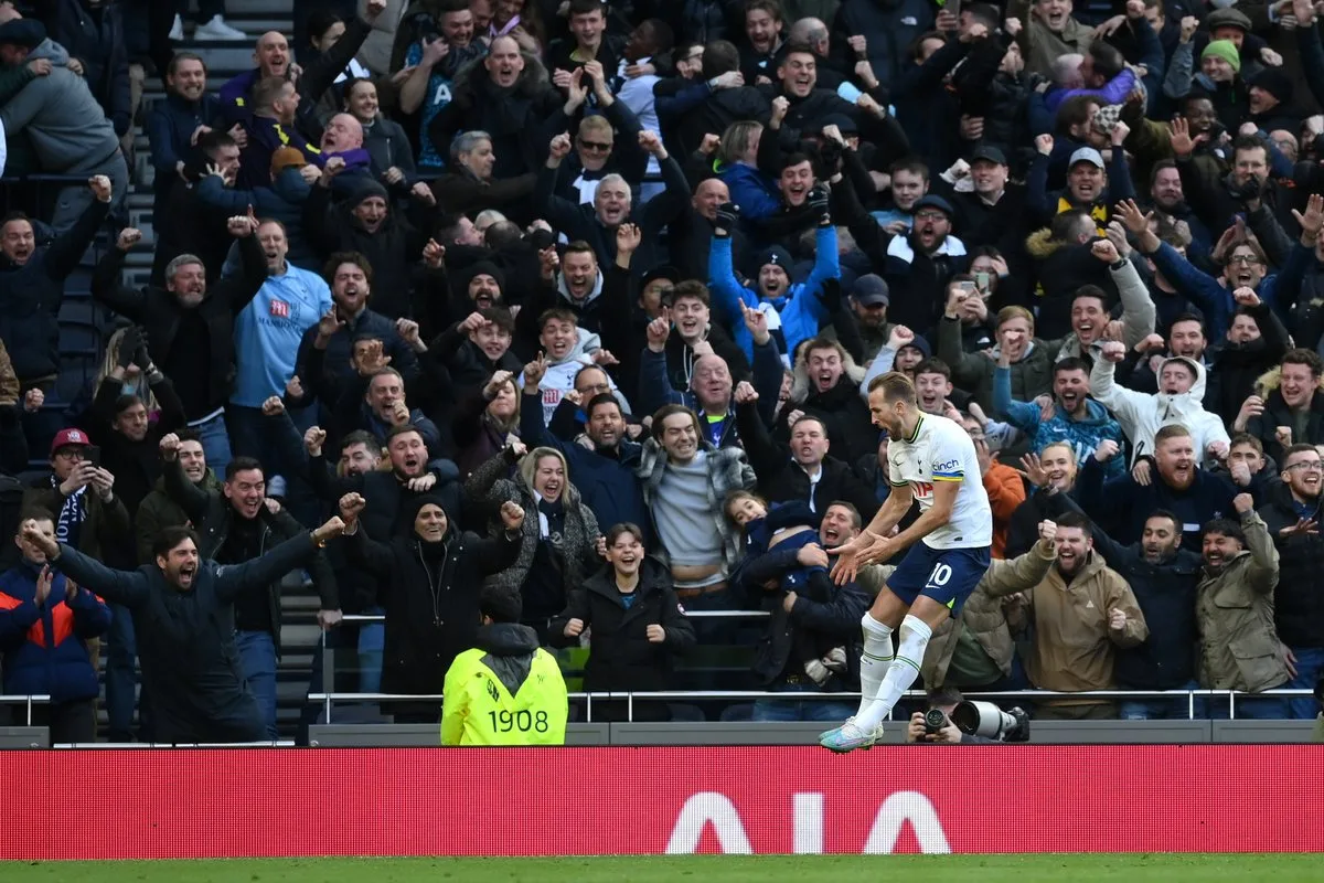 Tottenham vence clássico quente contra Chelsea, afunda rival, e se firma no G4