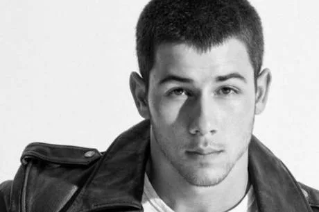 Nick Jonas acha que seu novo filme pode ser útil para a vida das pessoas