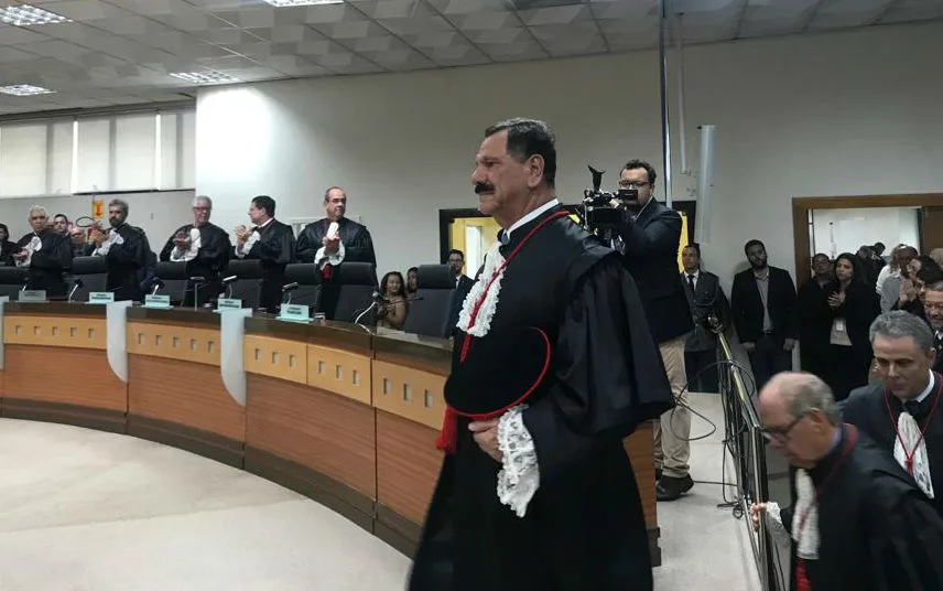 Ronaldo Gonçalves de Sousa toma posse como novo presidente do Tribunal de Justiça do ES