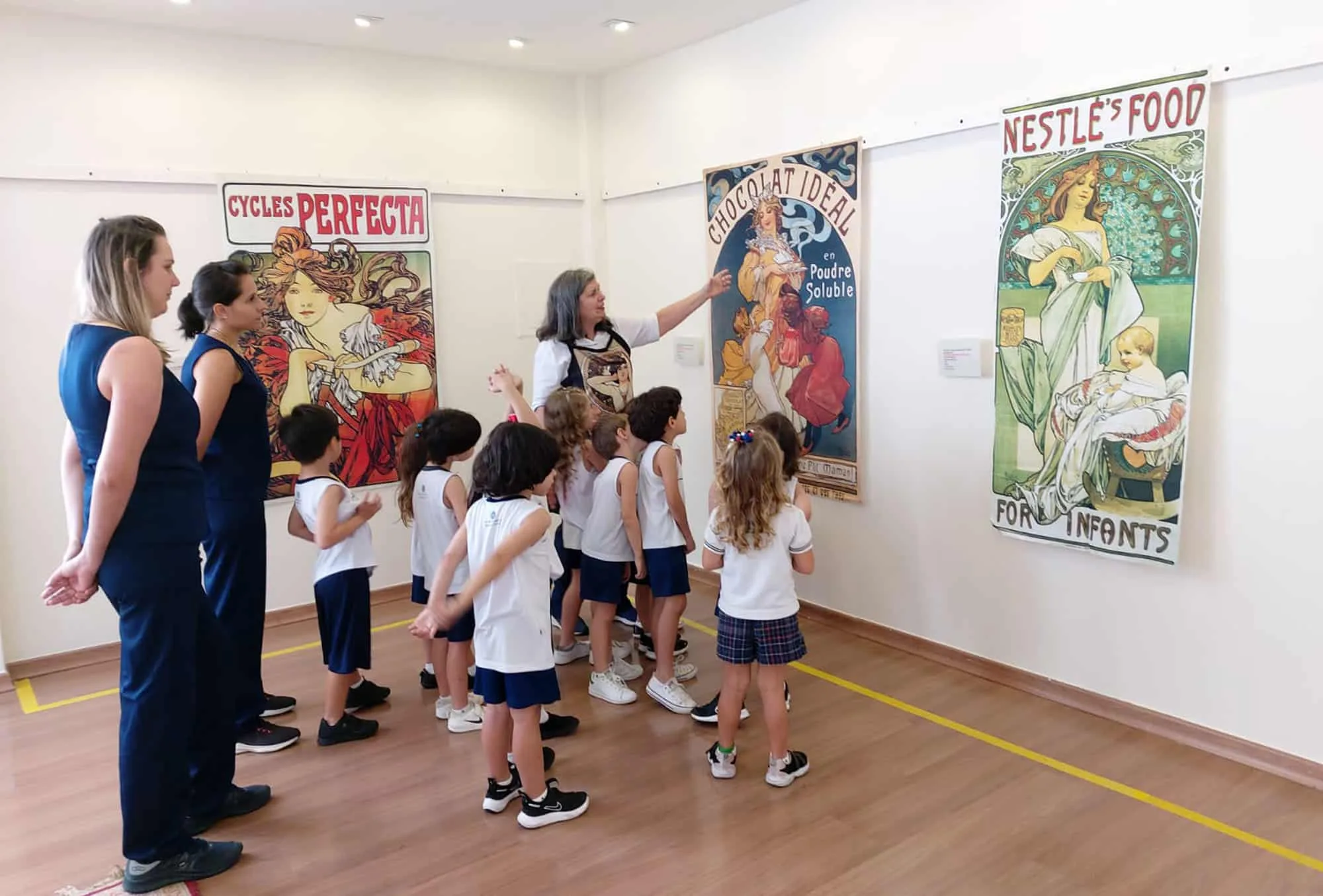 O artista Alphonse Mucha chega ao Museu da Escola