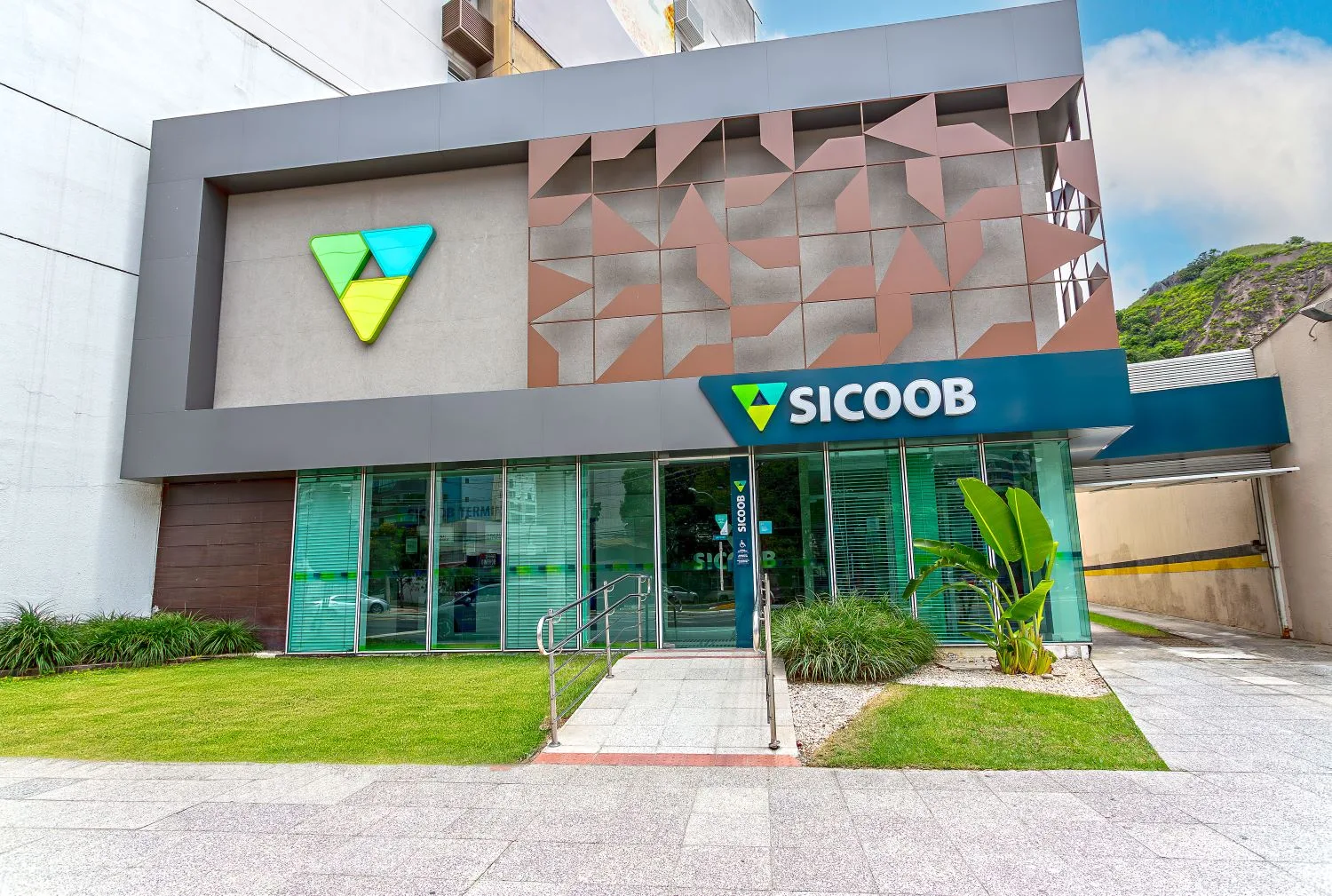 Associados do Sicoob recebem quase R$ 600 milhões