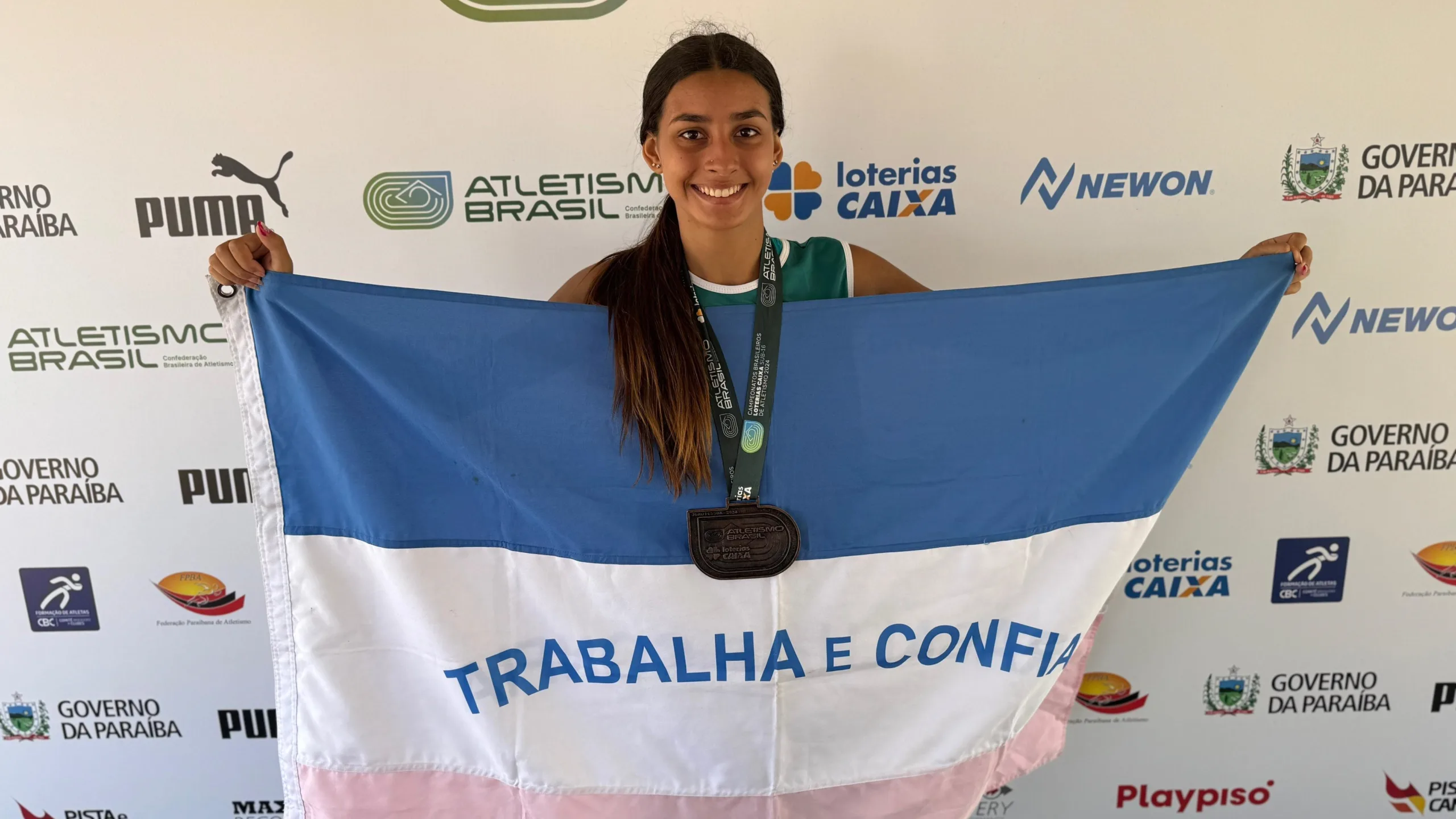 DNA de campeões! Laisa segue os passos do irmão na marcha atlética