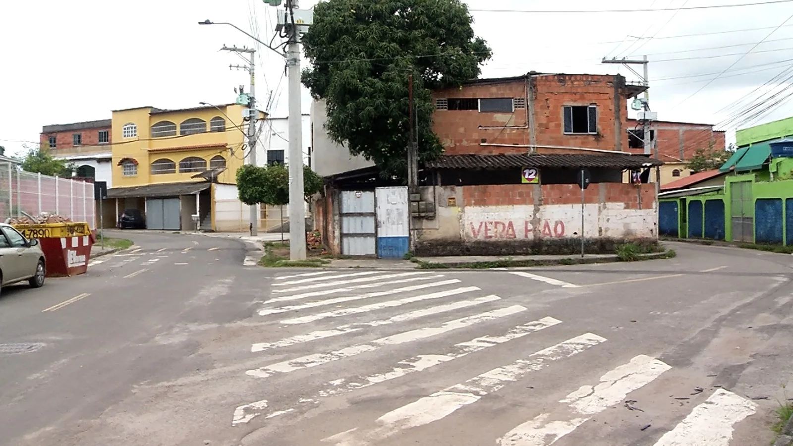 Briga entre cunhados termina em prisão e uma mulher ferida na Serra