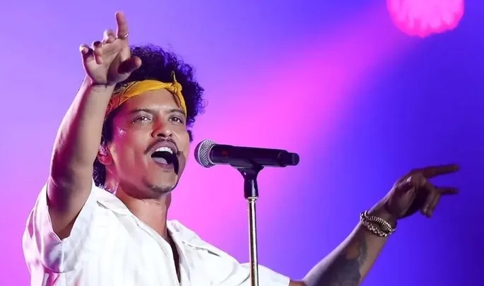 "Bonde do Brunão": Bruno Mars faz vídeo para se despedir do Brasil