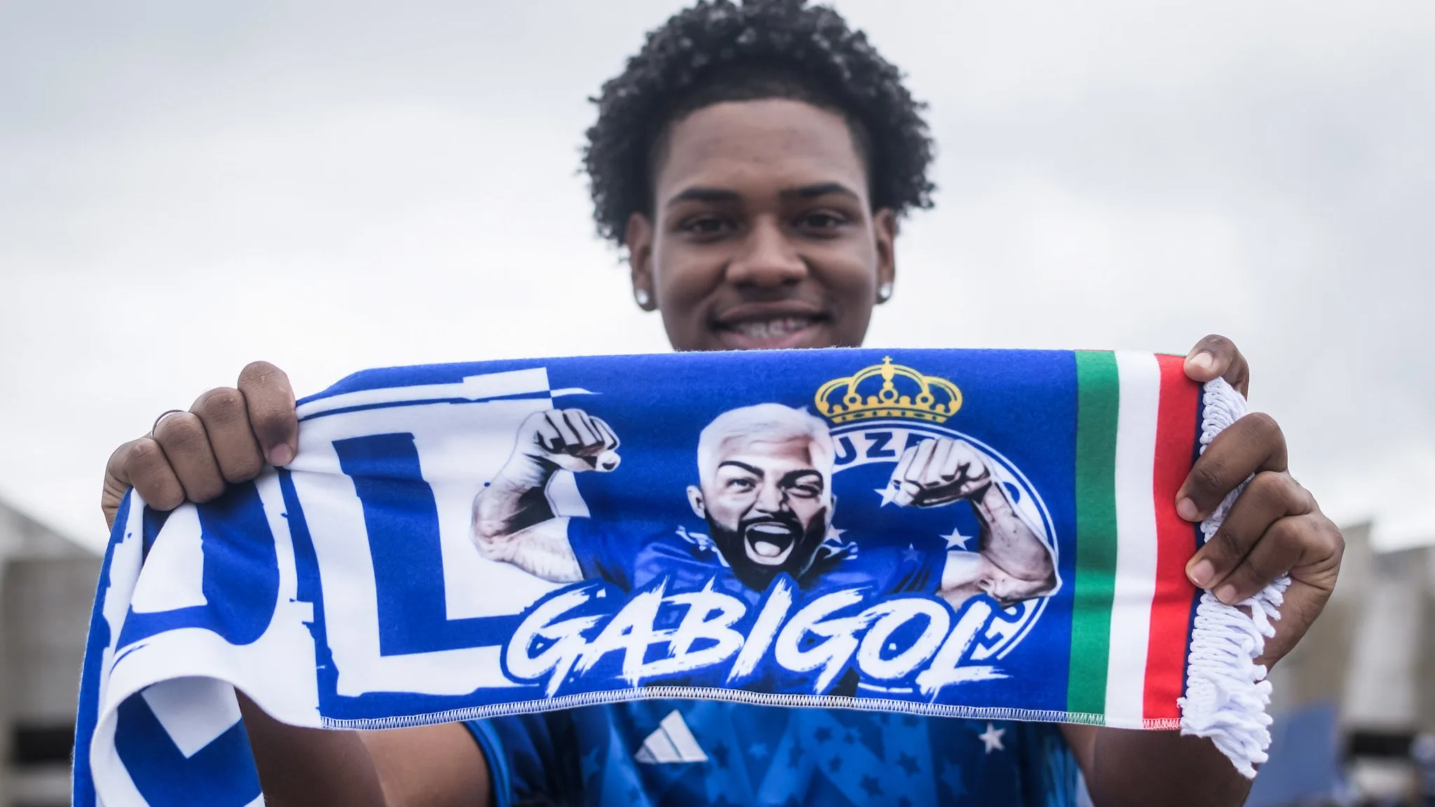 Cruzeiro apresenta Gabigol à torcida neste sábado; assista ao vivo