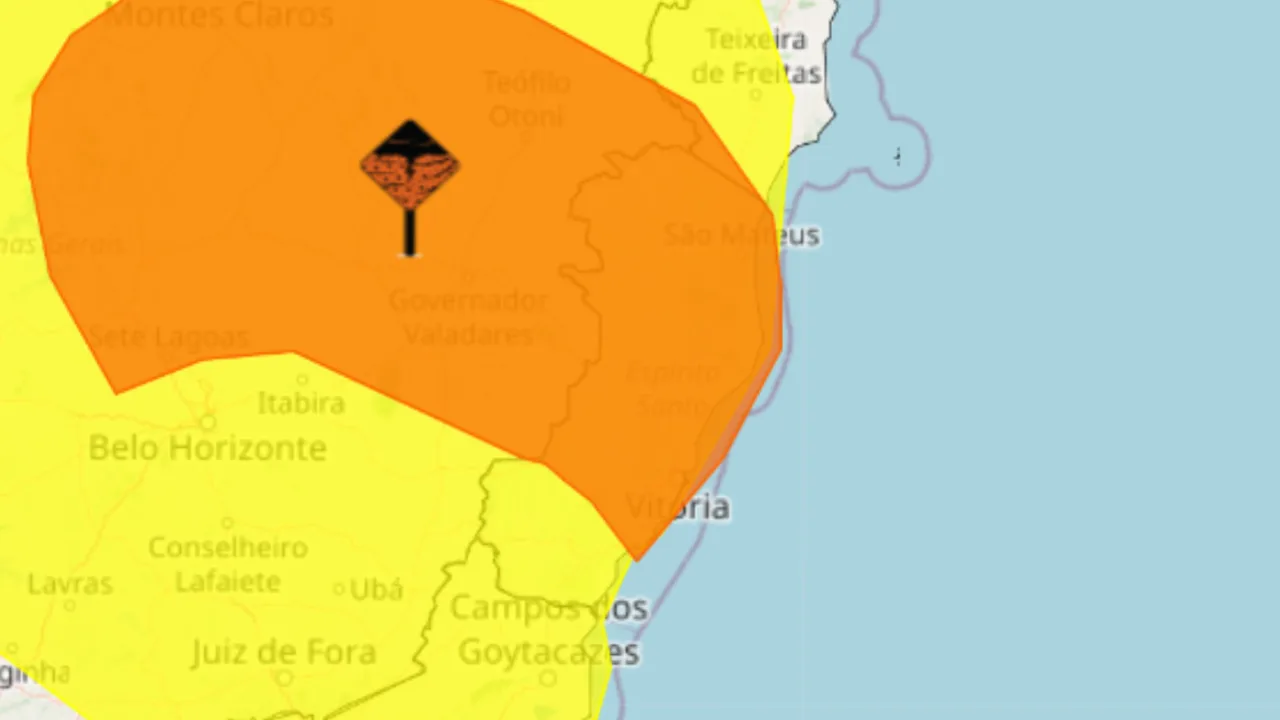 Após granizo, Inmet renova alerta de chuva intensa para cidades do ES