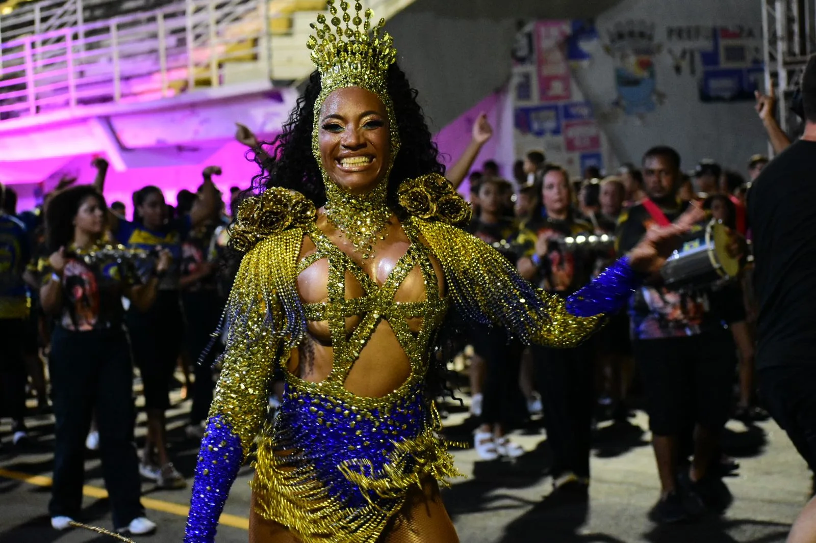 Carnaval de Vitória 2025: ensaio técnico da Rosas de Ouro