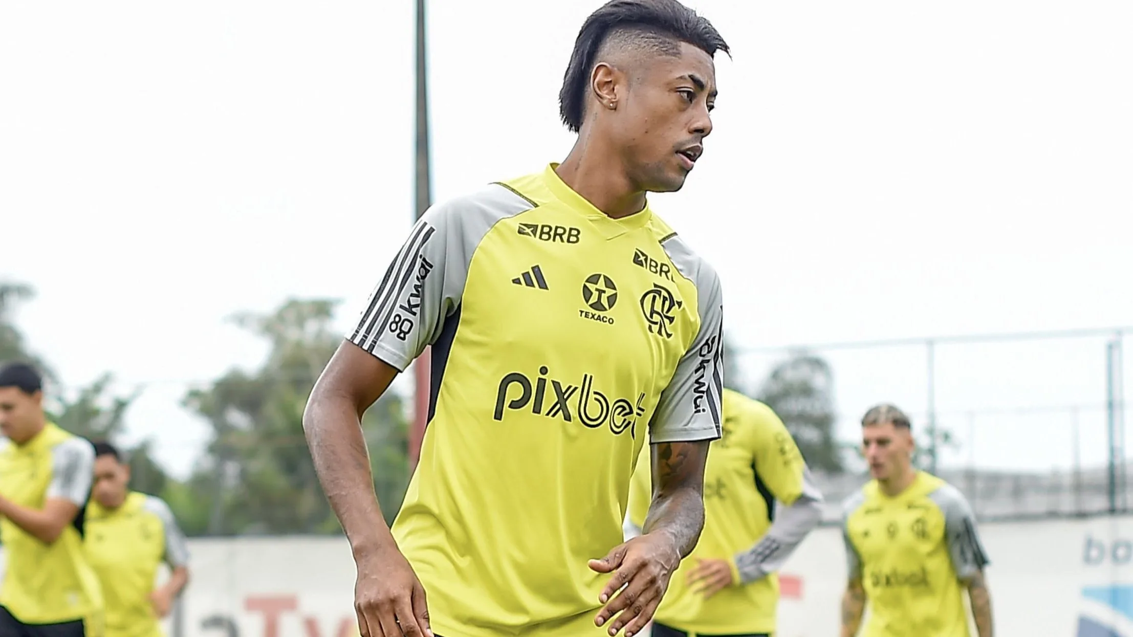 R$ 30 M e adeus ao Flamengo: Bruno Henrique arruma as malas para jogar no Atlético-MG em 2025