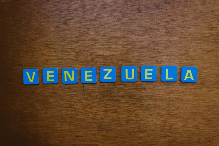 Venezuela – Controle da Mídia e a Restrição das Liberdades