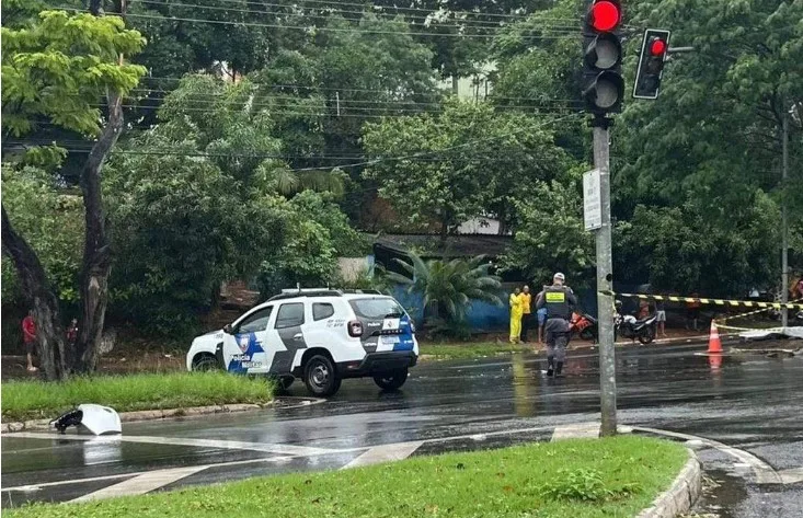 Servidor de Guarapari morre em acidente entre moto e carro