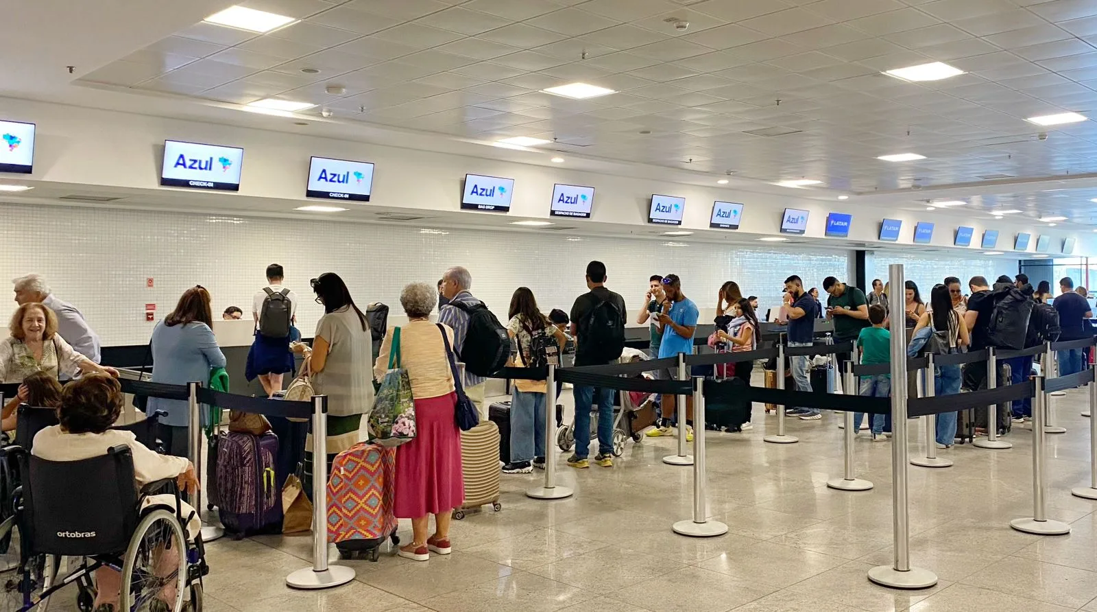 Clientes da 123 milhas tentam recuperar dinheiro após viagens canceladas