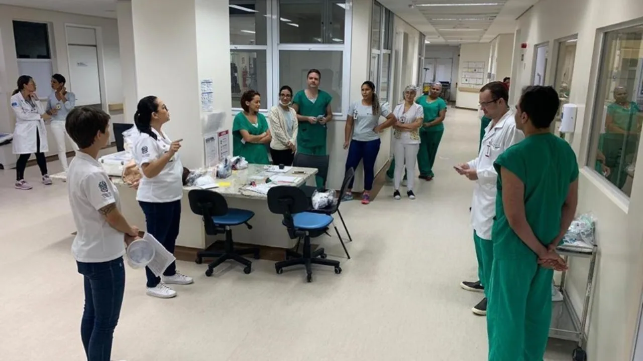 Abertas 56 vagas de emprego no Hospital Jayme Santos Neves