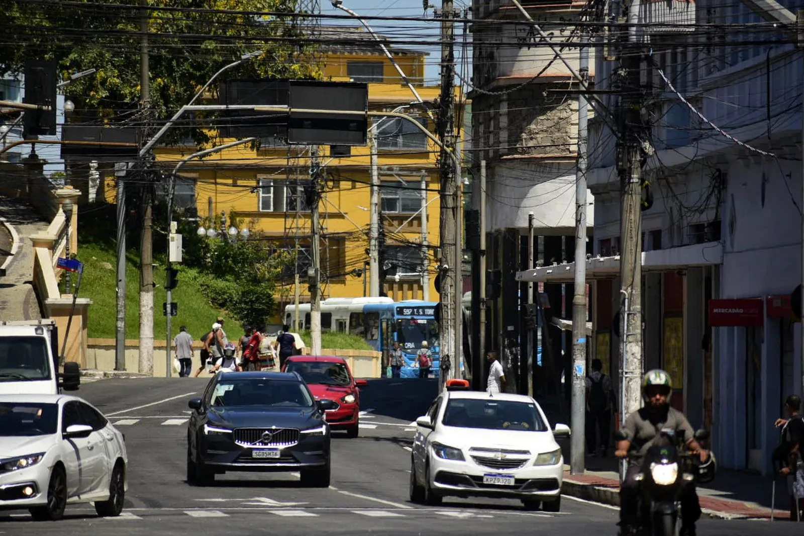 Ladrões roubam ou furtam um veículo por hora no Espírito Santo