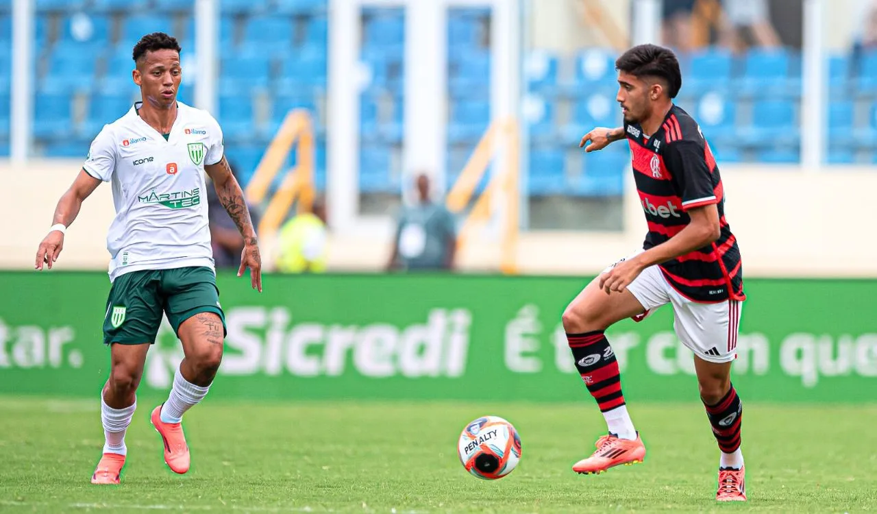 Flamengo larga ano com derrota para o Boavista no Carioca