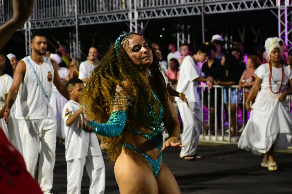 Carnaval de Vitória 2025: ensaio técnico da Pega no Samba