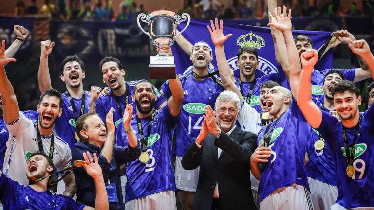 Cruzeiro é pentacampeão do Mundial de Clubes de vôlei