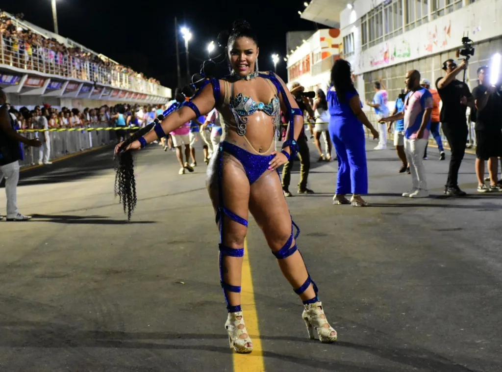 Carnaval de Vitória - Novo Império - Ensaio técnico